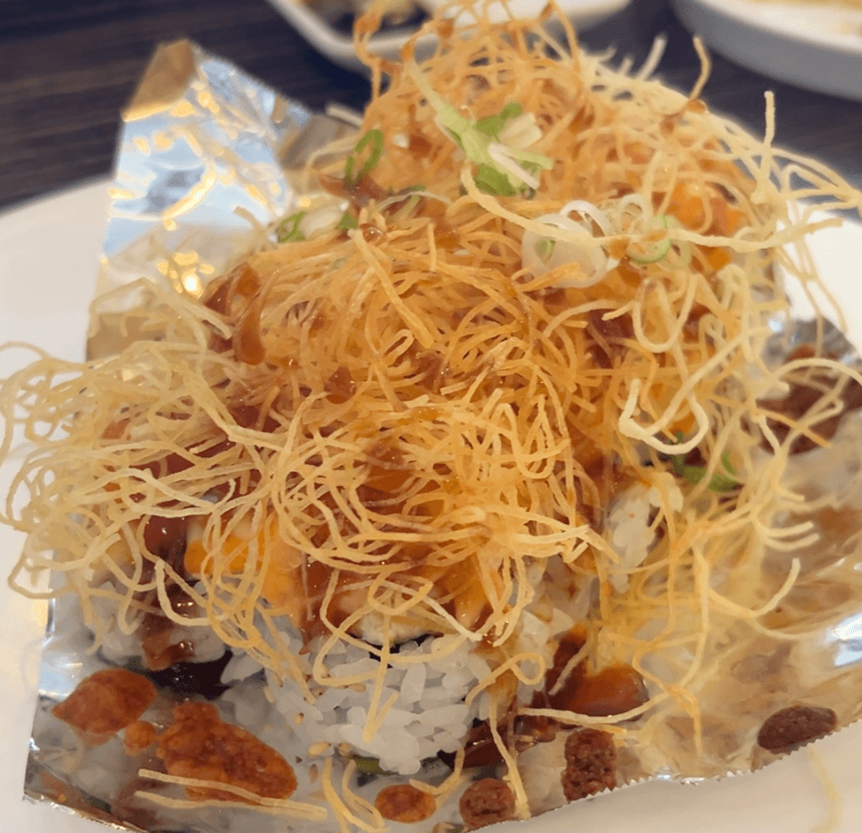 cheese hill roll - sushi han