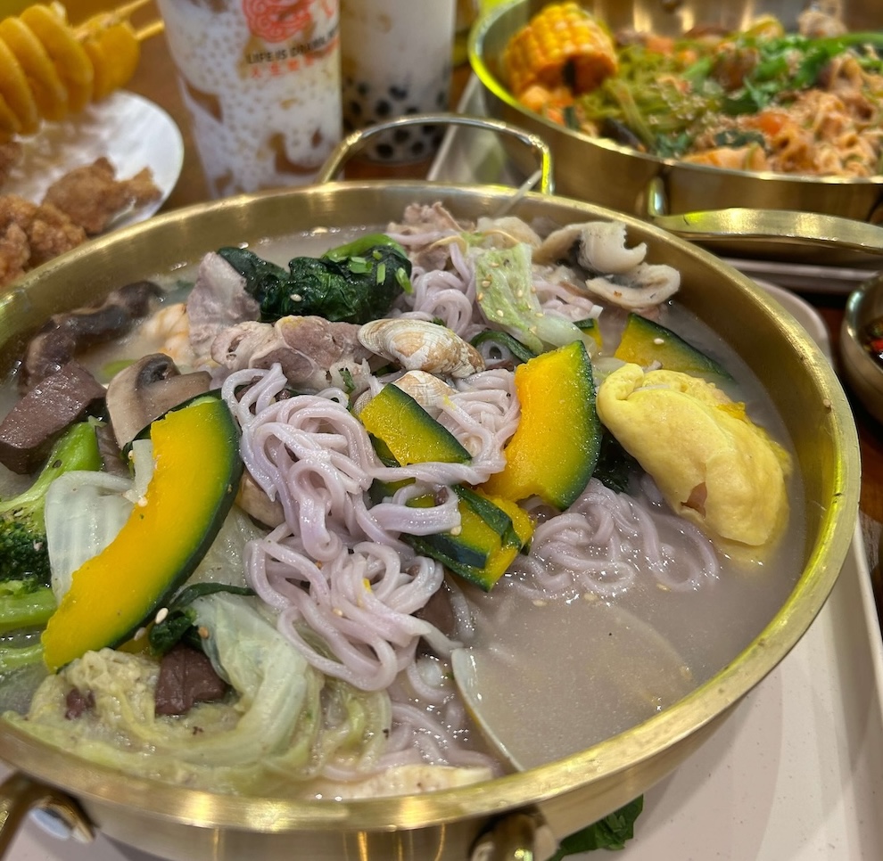 HK Collagen Creamy Broth